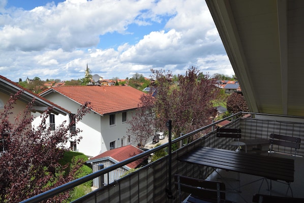 Ferienwohnung Dorfblick-Blick vom Balkon
