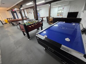Spielezimmer