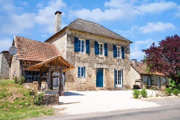 Holiday Home Exterior [summer]