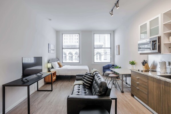 CozySuites Sky Central #12