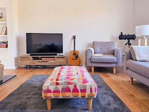 Schwimmbad, Verbundwerkstoff, Wohnung, Eigentumswohnung, Villa, Landscaping, Resort, Hotel, Balkon, Eco Hotel