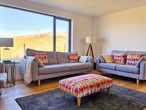Schwimmbad, Verbundwerkstoff, Wohnung, Eigentumswohnung, Villa, Landscaping, Resort, Hotel, Balkon, Eco Hotel