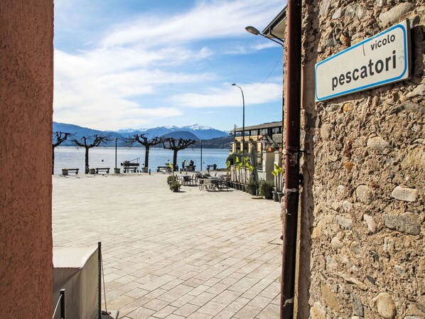 Schwimmbad, Verbundwerkstoff, Wohnung, Eigentumswohnung, Villa, Landscaping, Resort, Hotel, Balkon, Eco Hotel