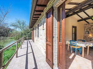 Schwimmbad, Verbundwerkstoff, Wohnung, Eigentumswohnung, Villa, Landscaping, Resort, Hotel, Balkon, Eco Hotel