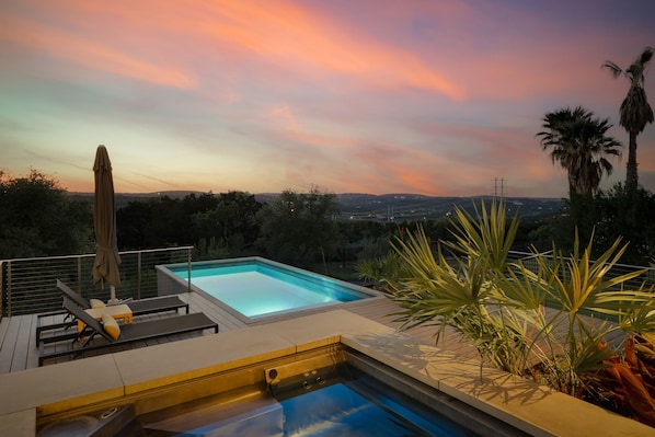 Enjoy the scenic hill country sunsets from the pool or hot tub!
