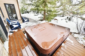 Deck with Private Hot Tub - Deck with Private Hot Tub
