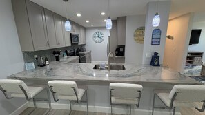 Counter/kitchen