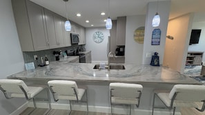 Counter/kitchen