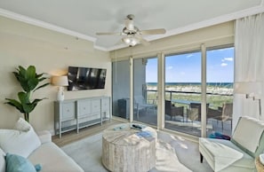 Living Area 3