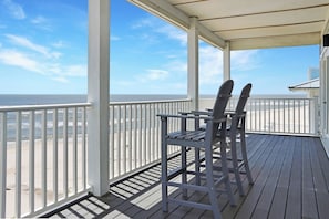Top Floor Beachfront Deck