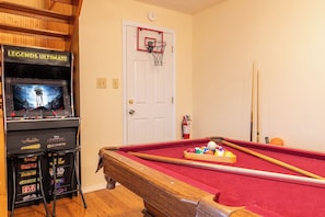 Laurel Mountain Lodge's fun game room