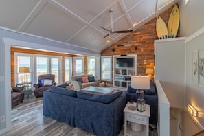 Top Level Living Area