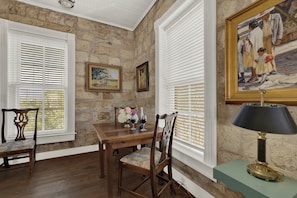 Fountain_Suite_LRG-8