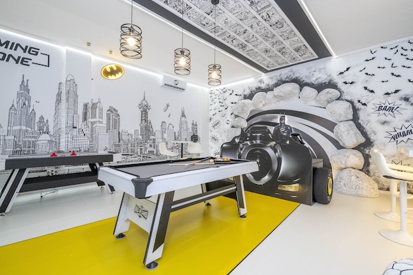 Game room