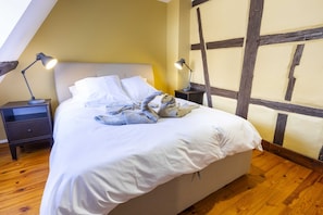 The ochre bedroom