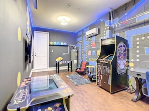 Spielezimmer