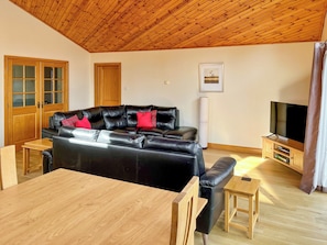 Living area | Fois Bhrus, Glengoulandie