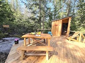 Outdoor dining