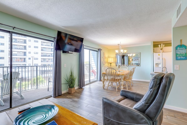 Myrtle Beach Vacation Rental | 2BR | 2BA | 950 Sq Ft | Step-Free Access