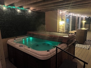 Bain à remous intérieur