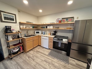 Fully Stocked Kitchen