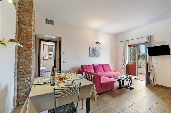 Living and dining room
