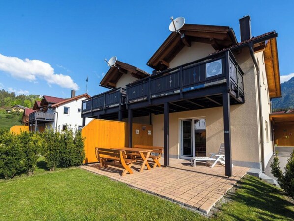 Außenseite Ferienhaus [Sommer]