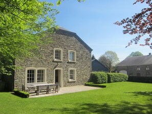 Extérieur maison de vacances [été]