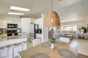Dining Area | Dishware & Flatware | Central A/C & Heat | Single-Story Home