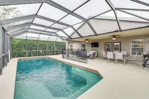 Lanai | Saltwater Pool | Gas Grill | Smart TV