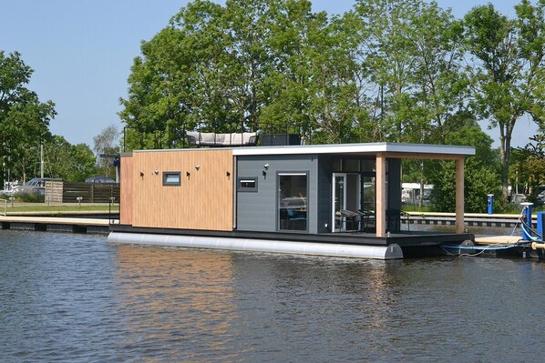 Holiday Home Exterior [summer]