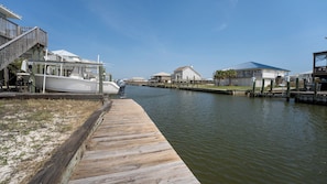 Anchor Eways Canal Bulkhead Dock