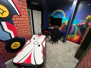 1137(5)