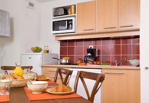 Welcome to our charming and equipped apartment!