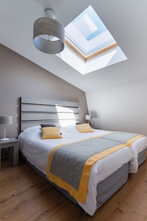 Drift to sleep in the 2 Single beds in the bedroom.