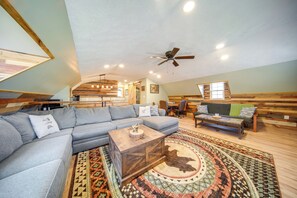 Game Room | Multi-Level Home | Full Sleeper Sofa | Full Futon