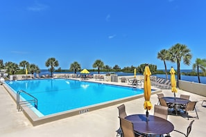 Gulf Island Beach & Tennis Club | Community Amenities