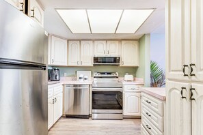 Kitchen | Cooking Basics | Air Fryer | Microwave | Toaster