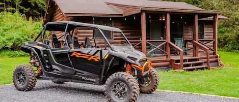 Park your UTV right at your doorstep! Our cabins offer direct trail access—perfect for off-road adventures without the hassle.