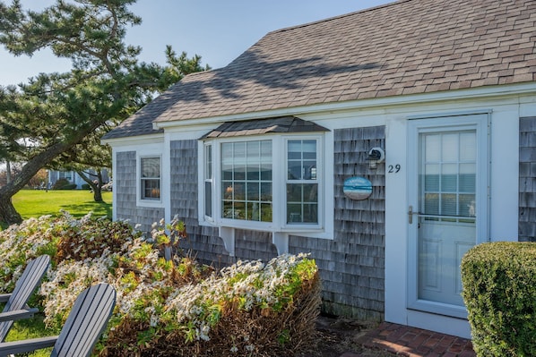 Welcome to cottage 29- Popie's Place