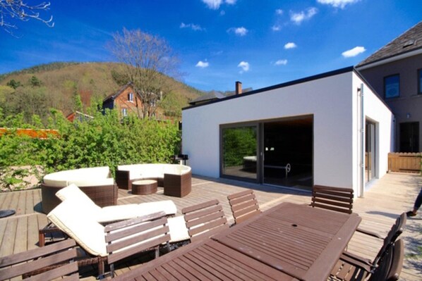 Holiday Home Exterior [summer]