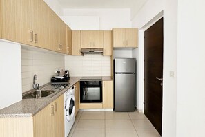 Equipped Kitchen!