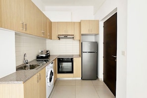 Equipped Kitchen!