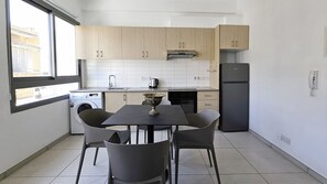 Equipped Kitchen!