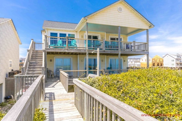 The Sugar Shak Oceanfront Exterior