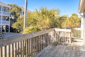 Front Sun Deck