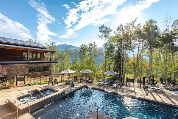 Solstice at Summit Sky Ranch โ A luxurious resort-style community in vibrant Summit County, offering a grand introduction to your alpine escape.