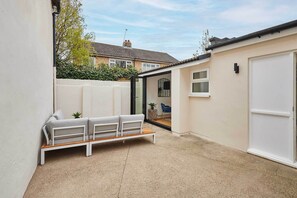 Ginger Bread Cottage, Stokesley - Host & Stay