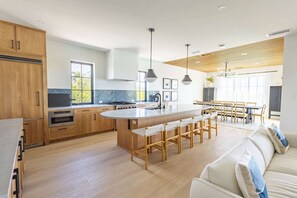 Kitchen Overview