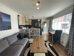 Living Room / Lounge